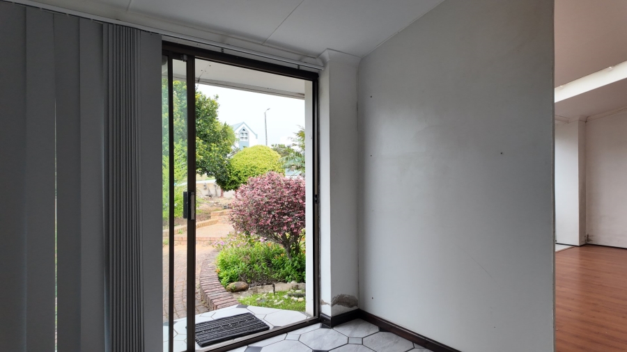 2 Bedroom Property for Sale in Stilbaai Wes Western Cape